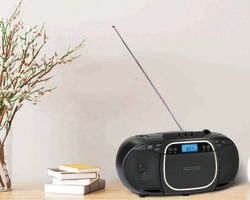 CD-, MP3- und Kassettenspieler